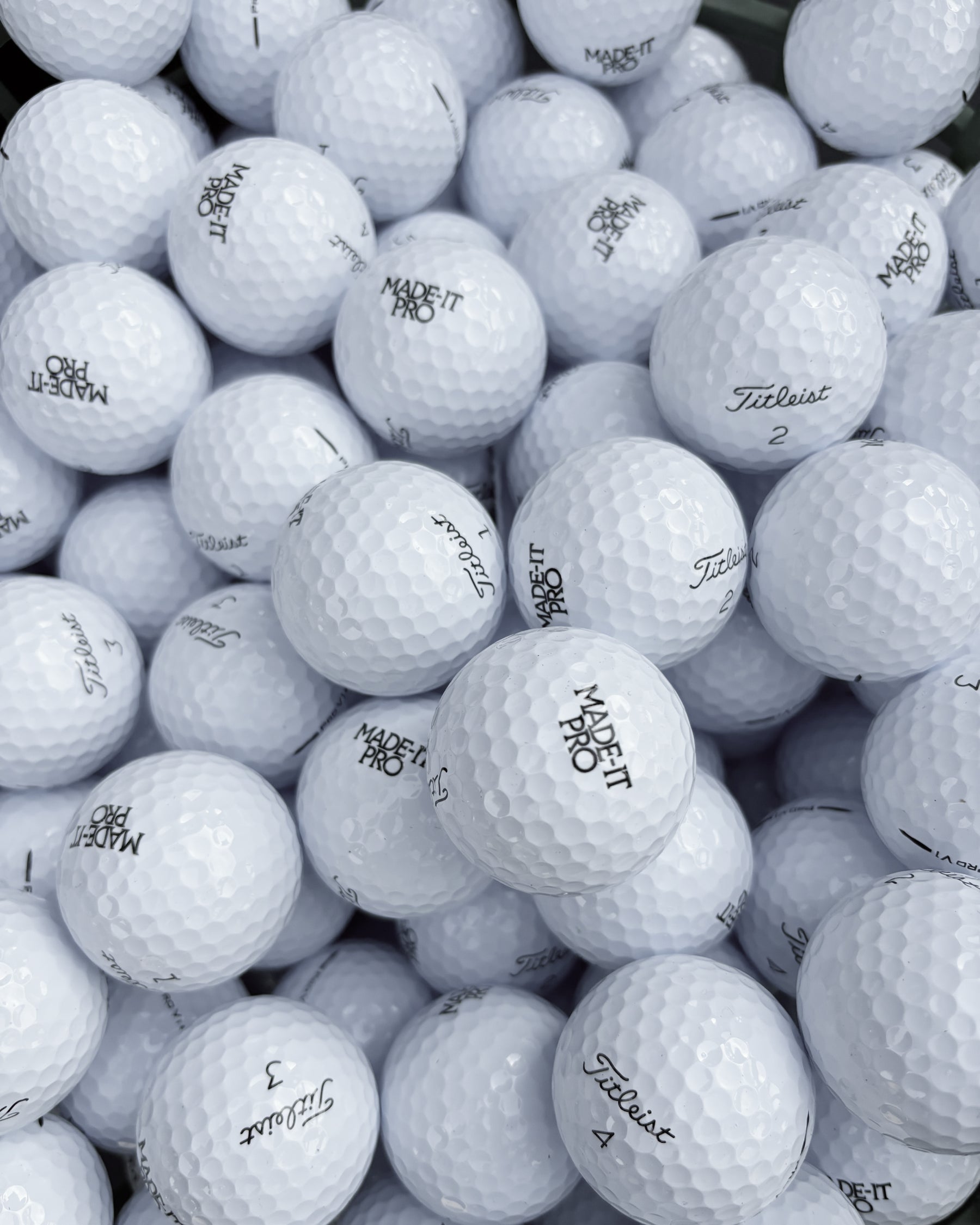 The MXP Pro V1 Golf Ball